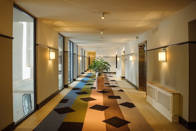 Imagen de los interiores del Hotel Nimb. Foto 17