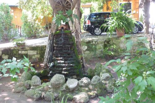 Imagen general del Hotel Nimpha Bungalows. Foto 6