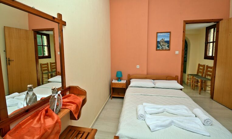 Imagen general del Hotel Nina Apartments. Foto 2