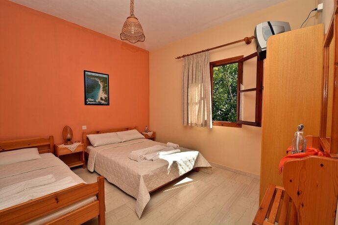 Imagen general del Hotel Nina Apartments. Foto 11