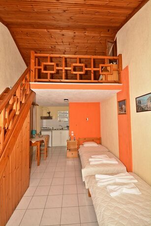 Imagen general del Hotel Nina Apartments. Foto 13