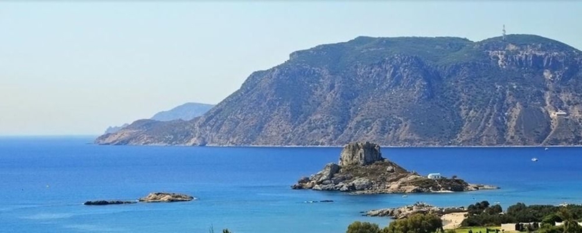 Imagen de los exteriores del Hotel Nina Beach. Foto 5