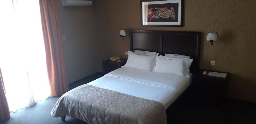 Imagen de la habitación del Hotel Nina, Dakar. Foto 7