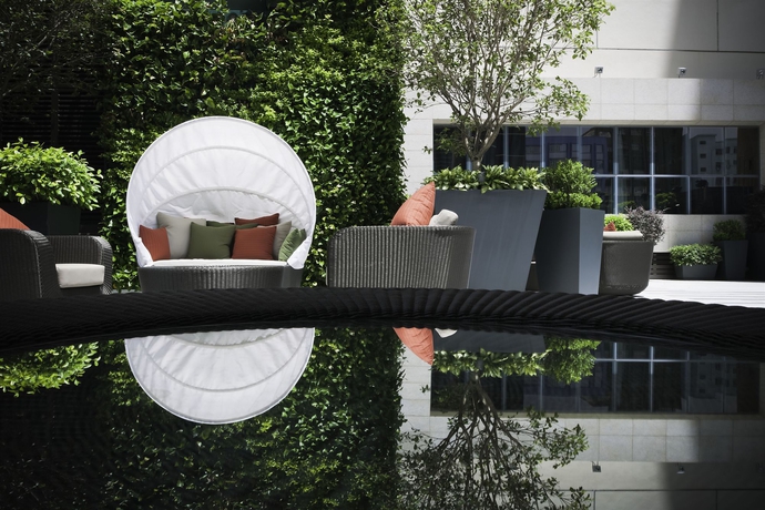 Imagen de los exteriores del Hotel Nina Kowloon East. Foto 11