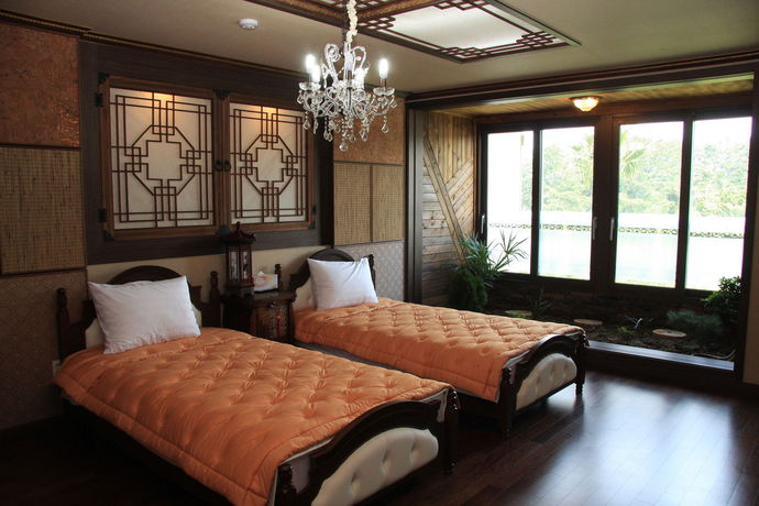 Imagen de la habitación del Hotel Nine Resort. Foto 10