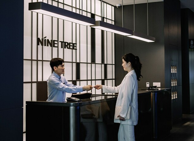 Imagen de los interiores del Hotel Nine Tree Premier Hotel Seoul Pangyo. Foto 37