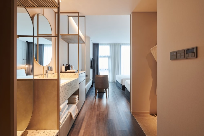 Imagen de la habitación del Hotel Nine Tree Premier Rokaus Seoul Yongsan. Foto 15