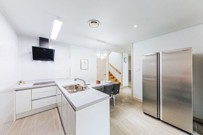 Imagen de la habitación del Hotel Nine to zero Pension. Foto 10