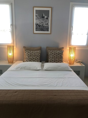 Imagen de la habitación del Hotel Ninemia Suites and Open air Spa. Foto 7