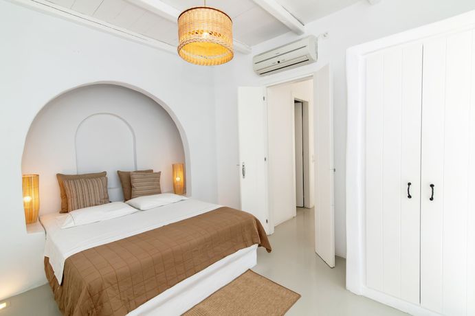 Imagen de la habitación del Hotel Ninemia Suites and Open air Spa. Foto 8