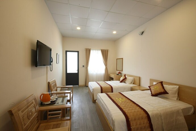 Imagen de la habitación del Hotel Ninety Nine Center. Foto 3