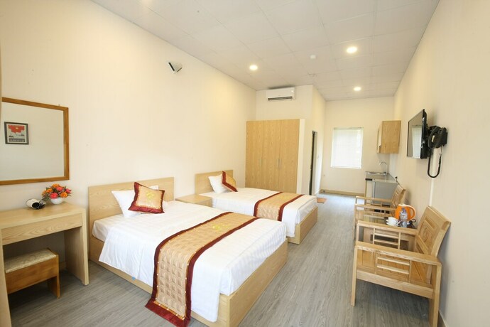 Imagen de la habitación del Hotel Ninety Nine Center. Foto 4