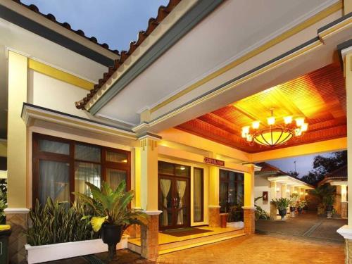 Imagen general del Hotel Ning Tidar. Foto 9