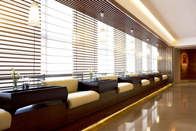 Imagen de la piscina del Hotel Ningbo Marriott. Foto 16