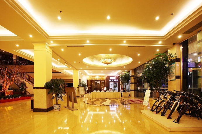 Imagen de los interiores del Hotel Ninghai New Century. Foto 16