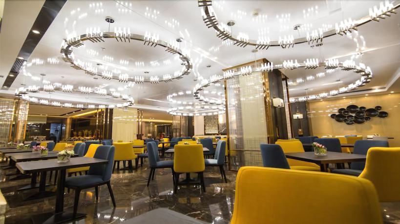 Imagen del bar/restaurante del Hotel Ningxia Dejilinka. Foto 3