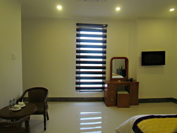 Imagen de la habitación del Hotel Ninh Chu. Foto 12