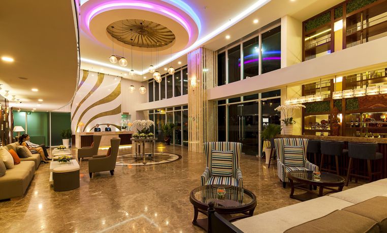 Imagen de los interiores del Hotel Ninh Kieu Riverside. Foto 17