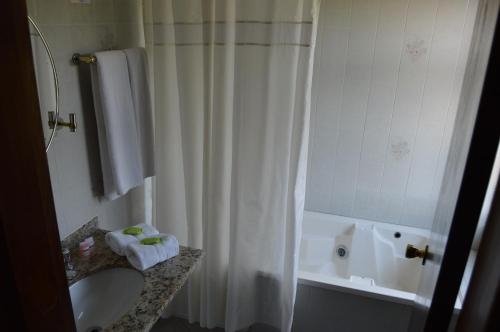 Imagen de la habitación del Hotel Ninho Do Falc&atilde;o, Monte Verde. Foto 6