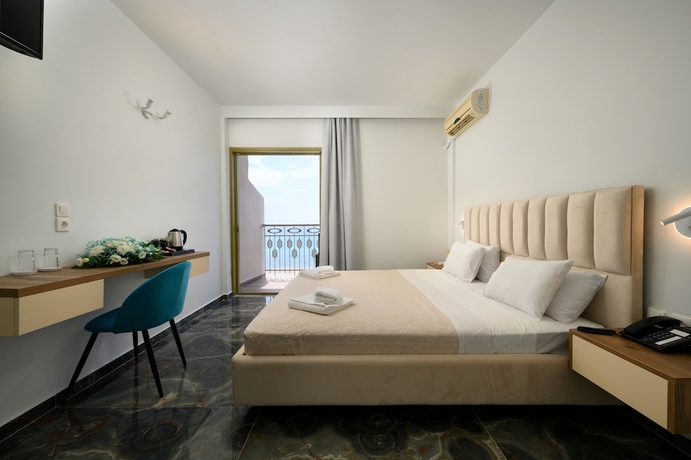 Imagen de la habitación del Hotel Ninos Grand Beach and Resort. Foto 14