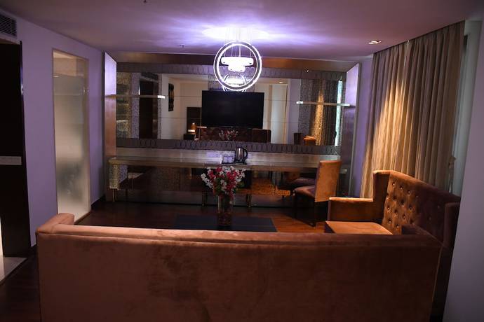 Imagen de la habitación del Hotel Nio By Tarika, Sector-1, Noida. Foto 9