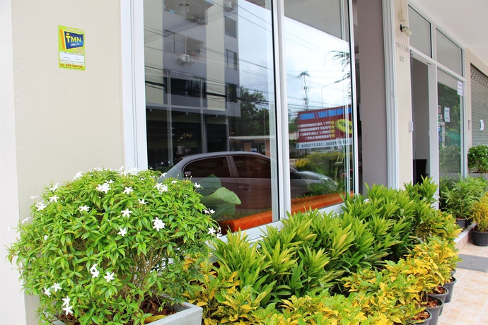 Imagen de los exteriores del Hotel Nipa Residence. Foto 11