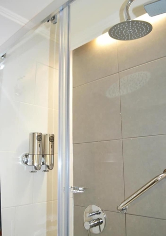 Imagen de la habitación del Hotel Nippon, Santiago Centro. Foto 18