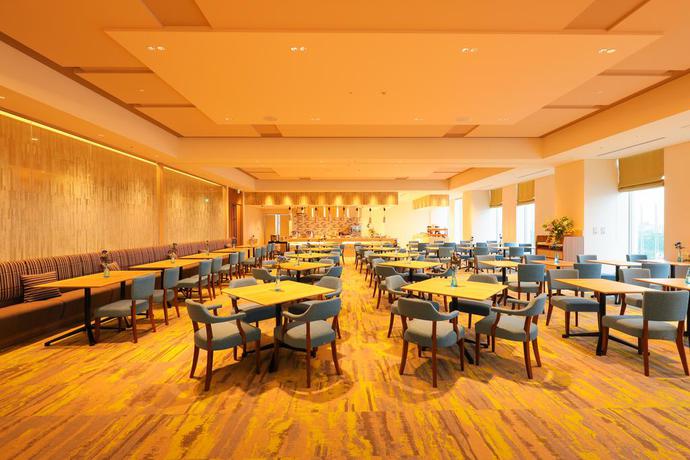 Imagen del bar/restaurante del Hotel Nippon Seinenkan. Foto 4