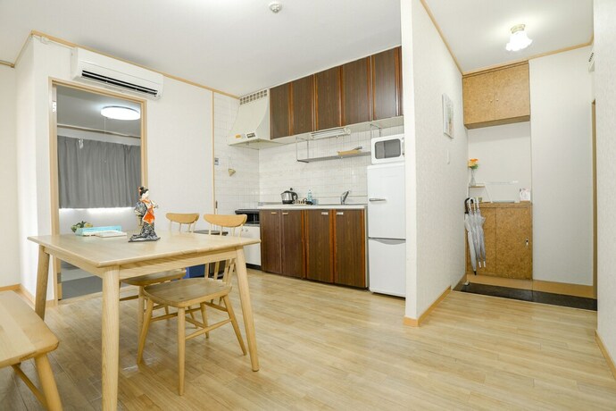Imagen general del Hotel Nipponbashi Super House. Foto 1