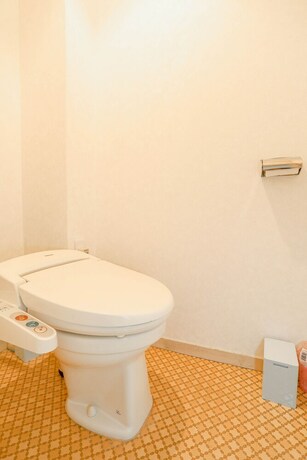 Imagen de la habitación del Hotel Nipponbashi Super House. Foto 19