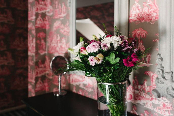 Imagen de los interiores del Hotel Nira Caledonia. Foto 13