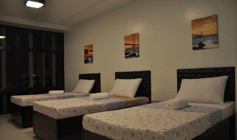 Imagen de la habitación del Hotel Nirain Suites. Foto 13