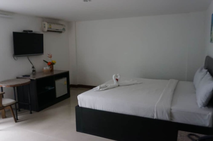 Imagen de la habitación del Hotel Nirakon. Foto 9