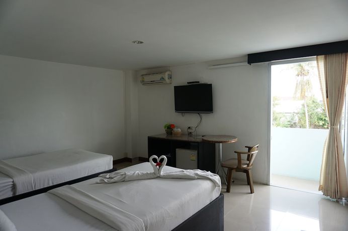Imagen de la habitación del Hotel Nirakon. Foto 11
