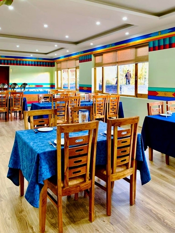 Imagen del bar/restaurante del Hotel Niran Boutique. Foto 4