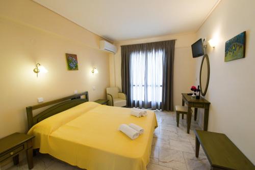 Imagen de la habitación del Hotel Niras. Foto 6