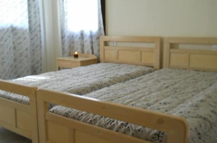 Imagen general del Hotel Niriedes Dionyssos Village. Foto 8