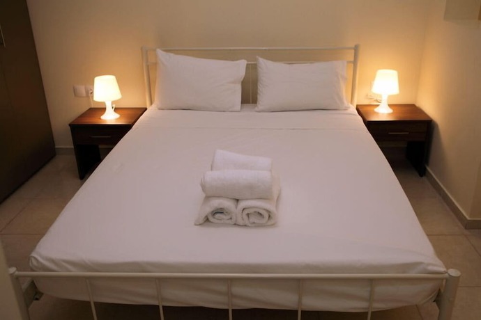 Imagen de la habitación del Hotel Niriides Beach. Foto 13