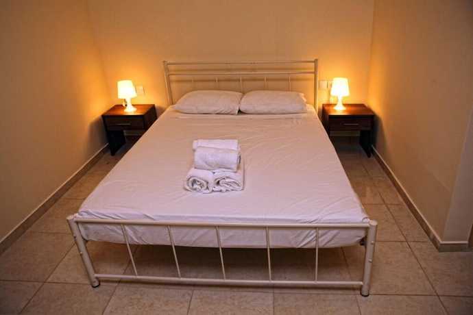 Imagen de la habitación del Hotel Niriides Beach. Foto 18