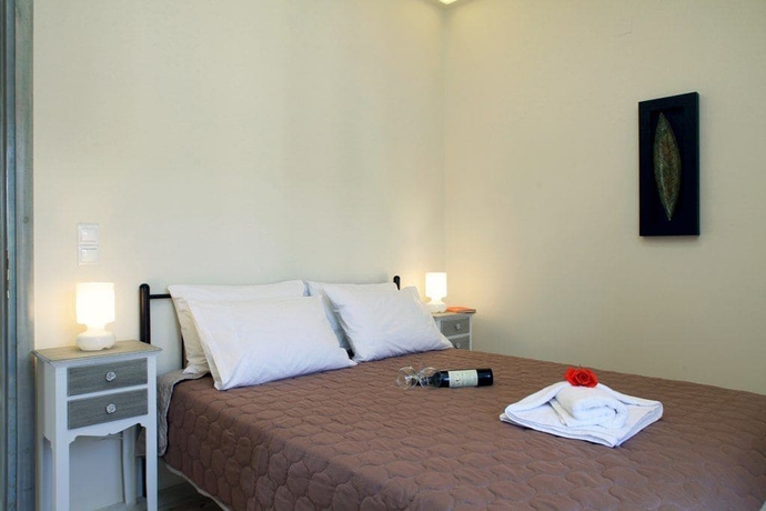 Imagen de la habitación del Hotel Niriides, Léucade. Foto 6