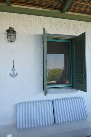 Imagen general del Hotel Niriides Villas, East Mani. Foto 2
