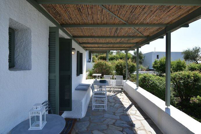 Imagen general del Hotel Niriides Villas. Foto 8