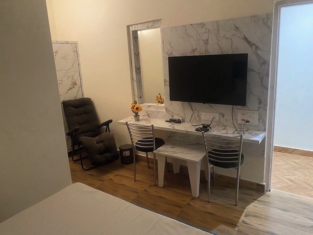 Imagen de la habitación del Hotel Nirmal - Budget Friendly Rooms near Fortis Hospital and Marriage Palaces. Foto 8
