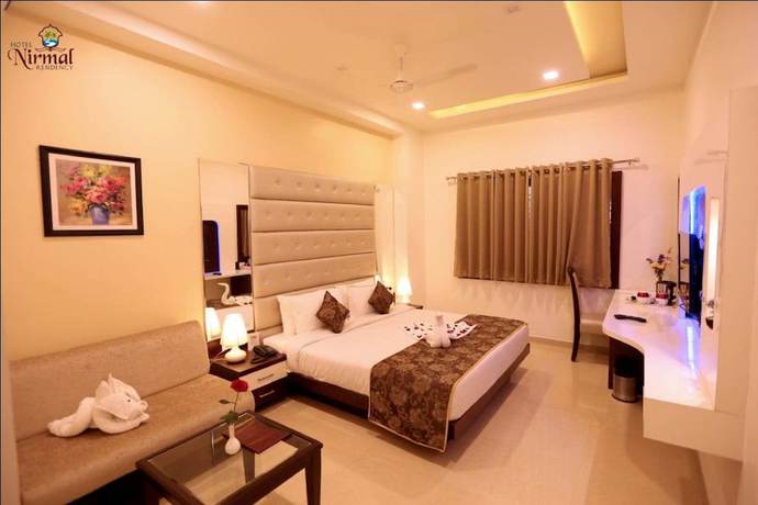 Imagen de la habitación del Hotel Nirmal Residency. Foto 18