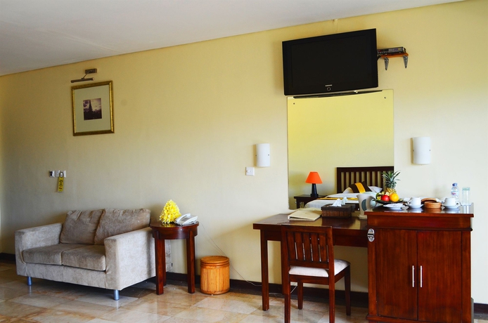 Imagen de la habitación del Hotel Nirmala. Foto 5