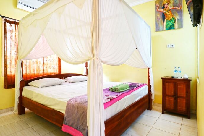 Imagen de la habitación del Hotel Nirmala Guest House Surf Keramas. Foto 8