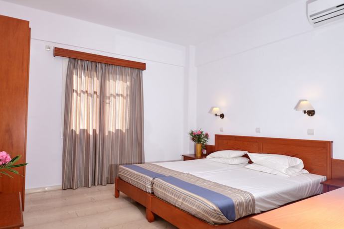 Imagen de la habitación del Hotel Niros Beach. Foto 11