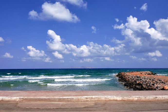 Imagen general del Hotel Niros Beach. Foto 1