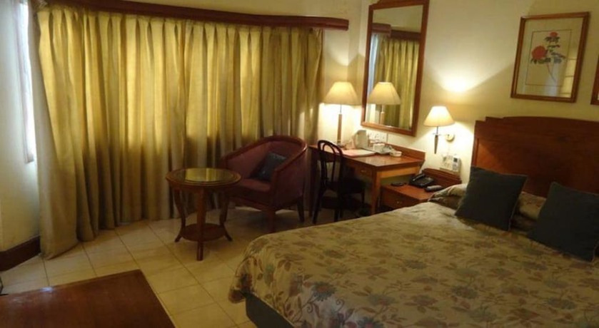 Imagen de la habitación del Hotel Nirula\'s. Foto 15