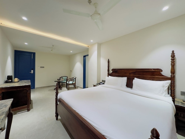 Imagen de la habitación del Hotel Nirvana Boutique, Ujjain. Foto 8